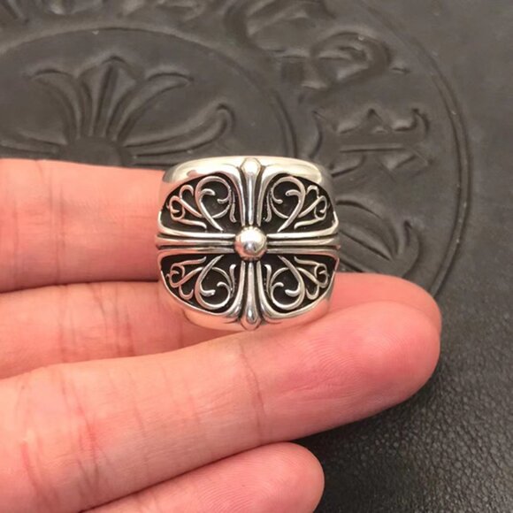 Chrome Hearts Cross Military Flower Ring - Picture 1 of 7